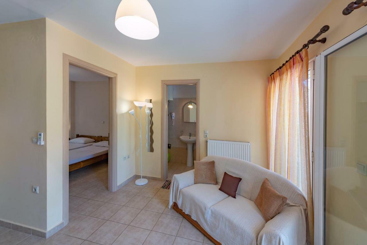 La Casa Di Nonna Apartment Аргостолион Екстериор снимка