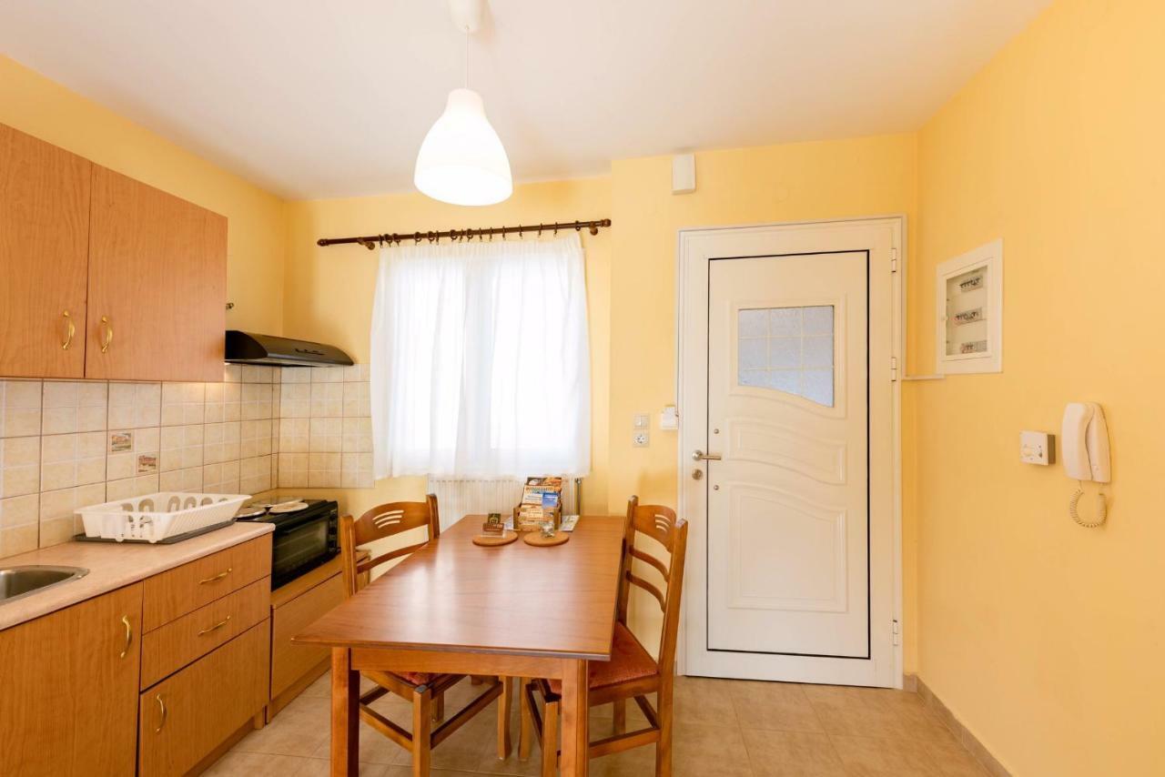 La Casa Di Nonna Apartment Аргостолион Екстериор снимка